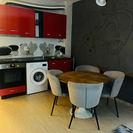 Апартамент One-bedroom Near Cacao In Sunny View Complex